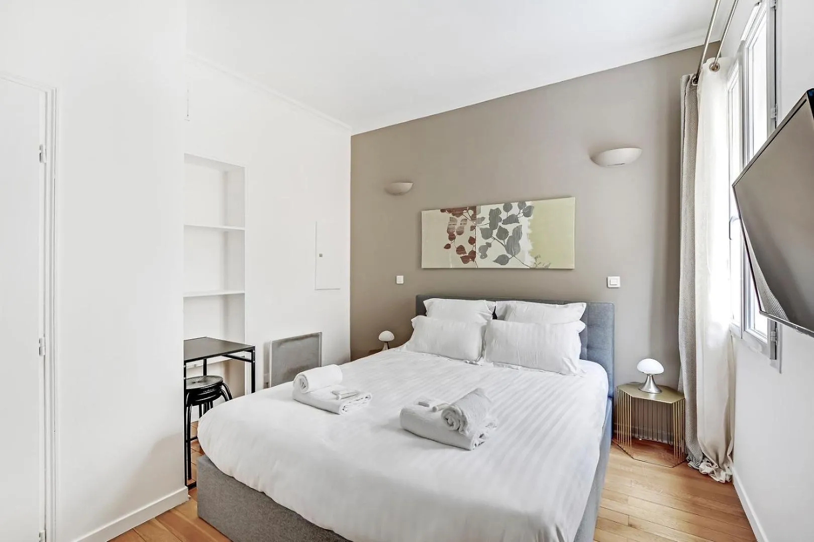 Bluestay 273 - Charmant Studio A Paris contacts